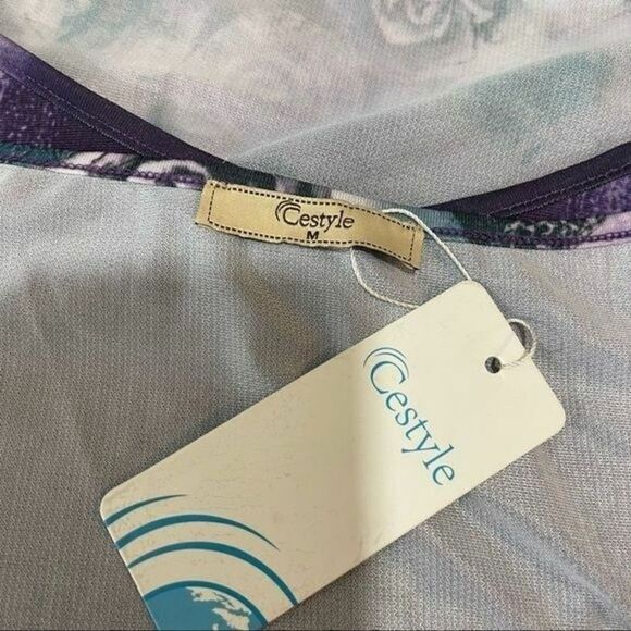 New Womens Medium Tank Top Purple V Neck handkerchief Hem - Picture 16 of 16